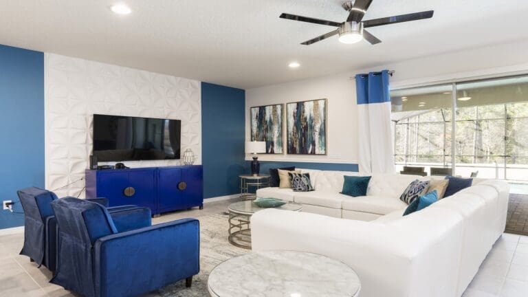 Rent Villa Deep Guava Coconut Grove