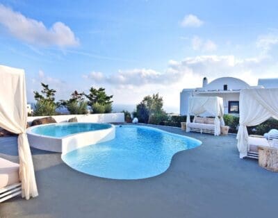 Rent Villa Denim Gordonia Santorini