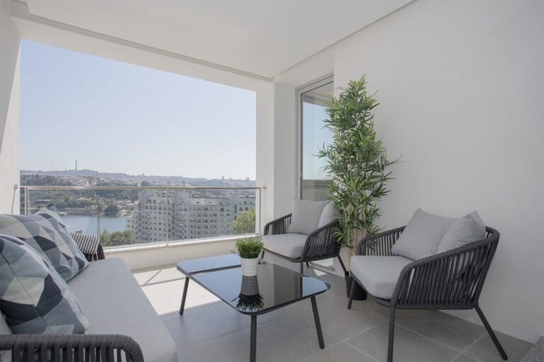 Rent Villa Didactic Nasturtium Portugal