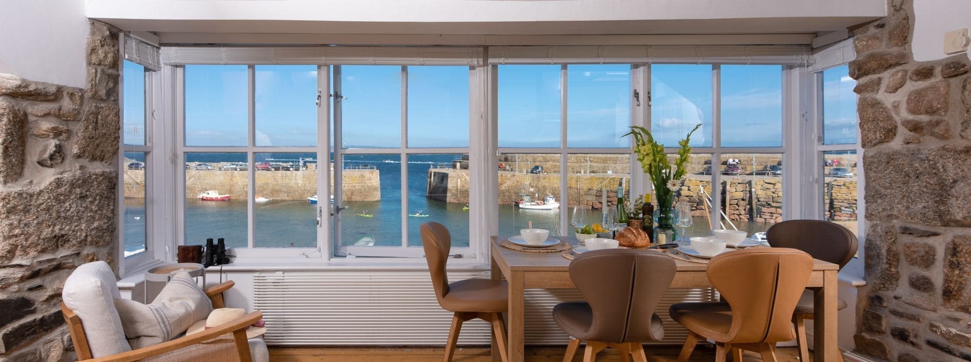 Rent Villa Divine Hebe Cornwall