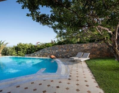 Rent Villa Emerald Cottonwood Crete