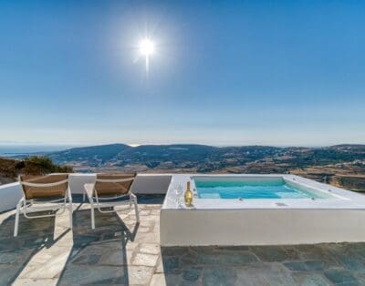 Rent Villa Emerald Wax Paros