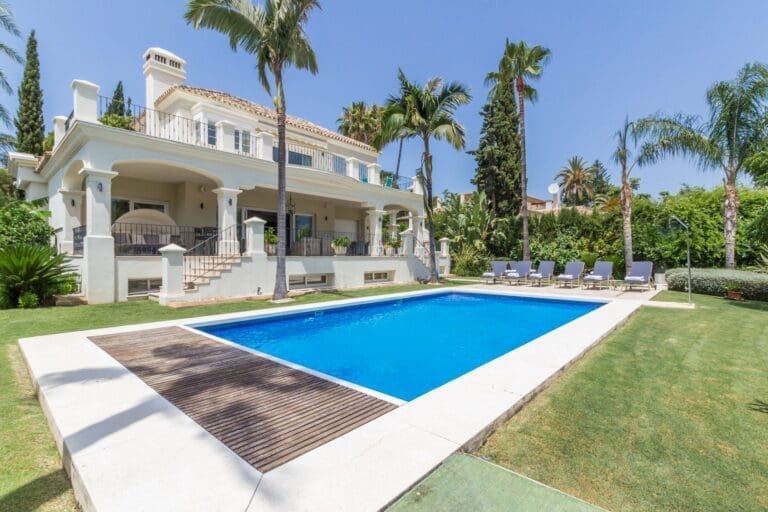Rent Villa Fabulous Tourmaline Spain