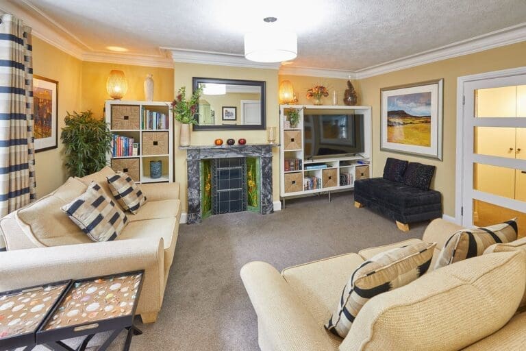 Rent Villa Fashionable Periwinkle Northumberland