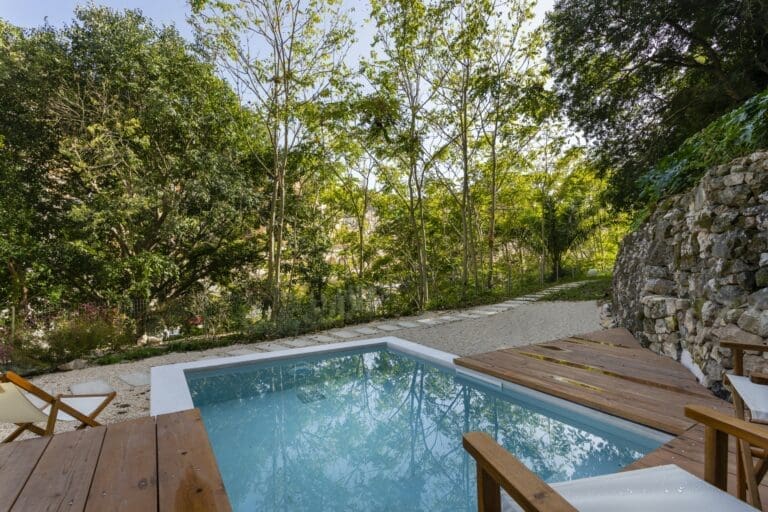 Rent Villa Field Cinnamon Sicily