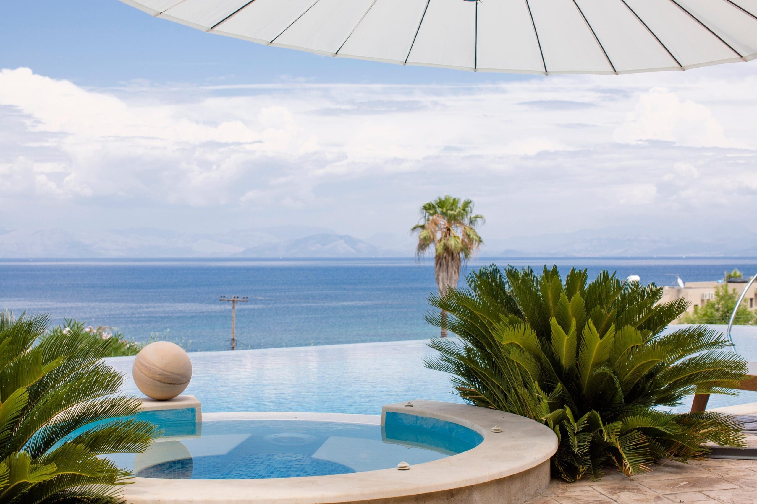Rent Villa Fiery Pinyon Corfu