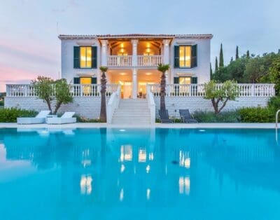 Rent Villa Flame Molave Croatia