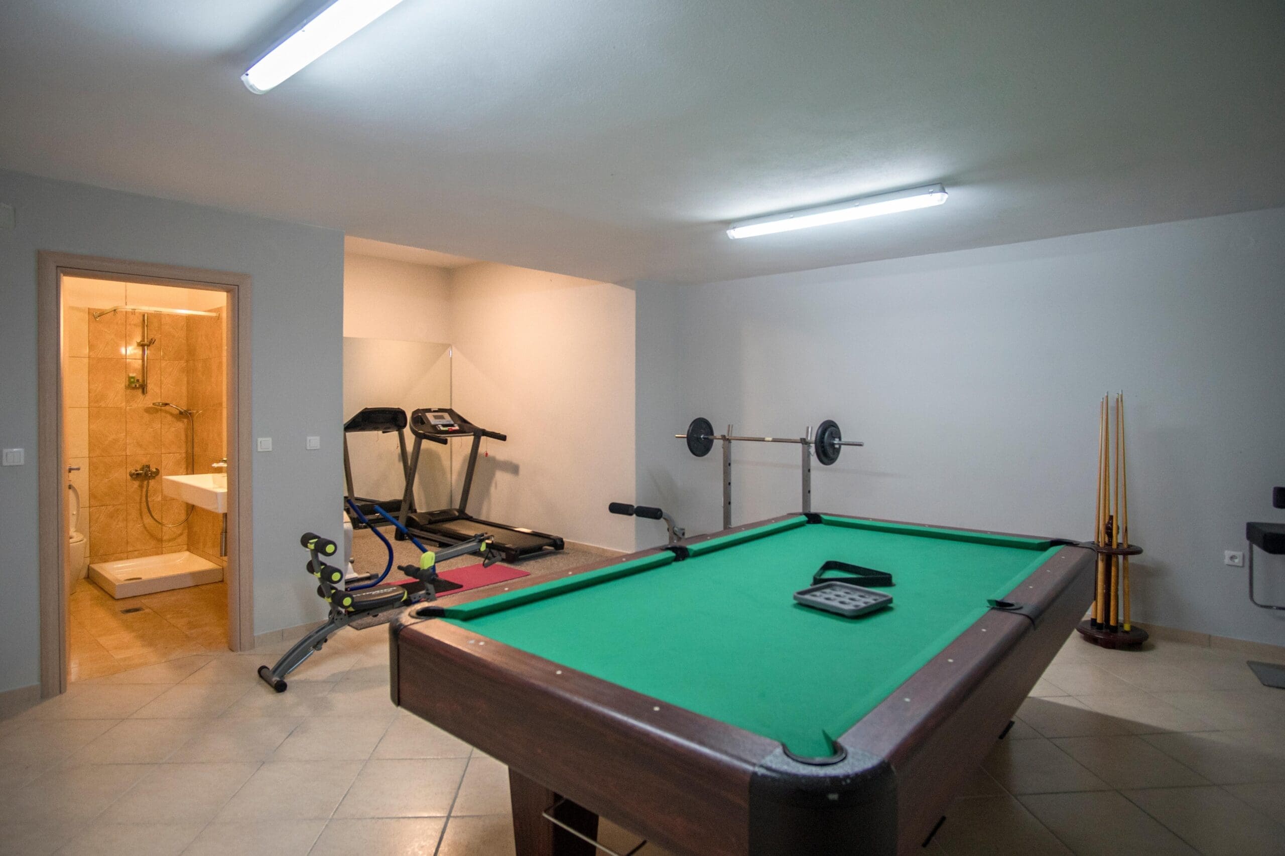 Rent Villa Fluorescent Firebell Corfu