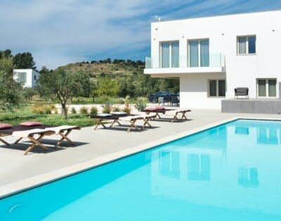 Rent Villa Gainsboro Spruce Val di Noto