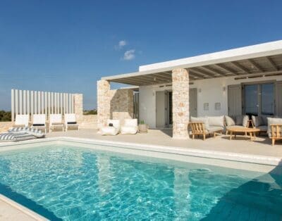 Rent Villa Gamboge Bread Paros