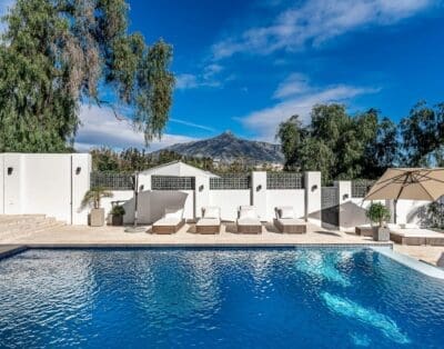 Rent Villa Garnet Hydrangea Marbella