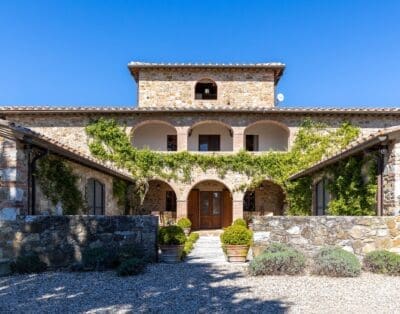 Rent Villa Garnet Rose Tuscany