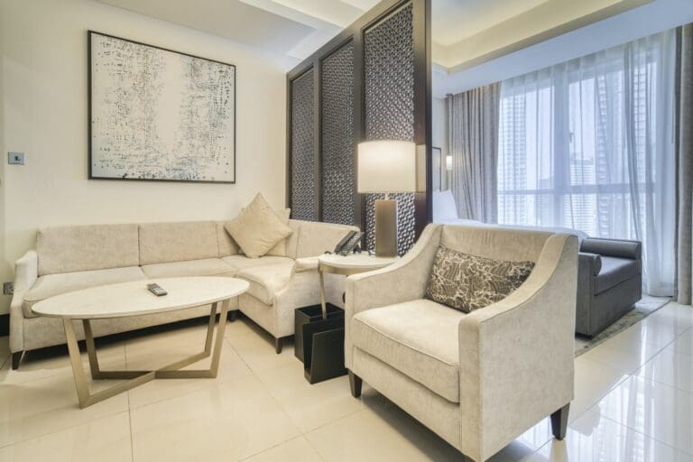 Rent Villa Glacier Amethyst United Arab Emirates