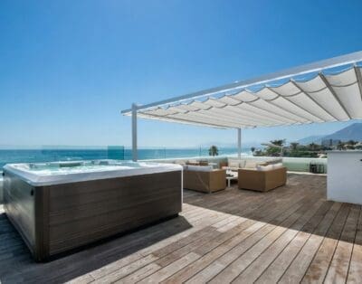 Rent Villa Glacier Kyanite Marbella