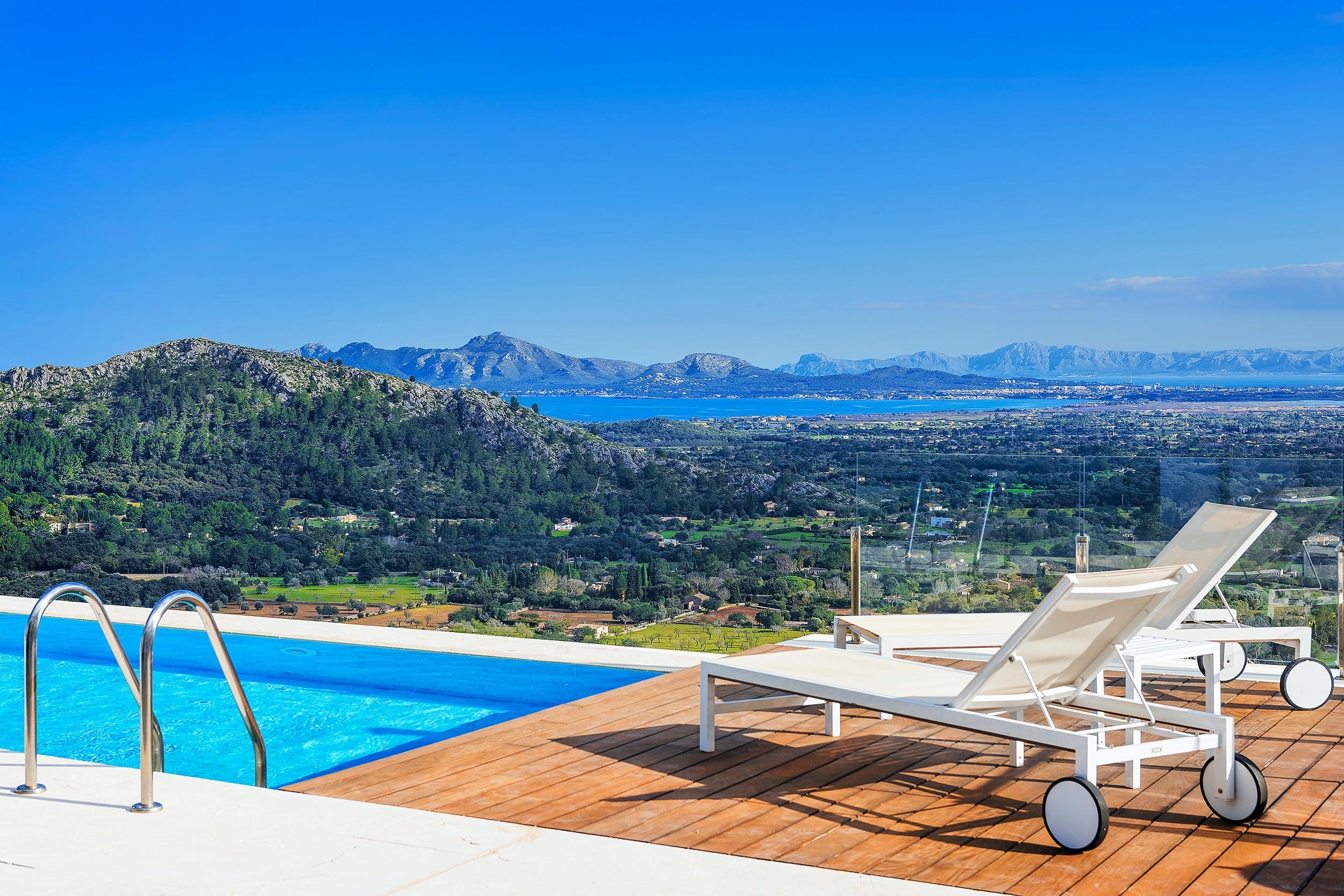 Rent Villa Greathearted Corydalis Balearic Islands