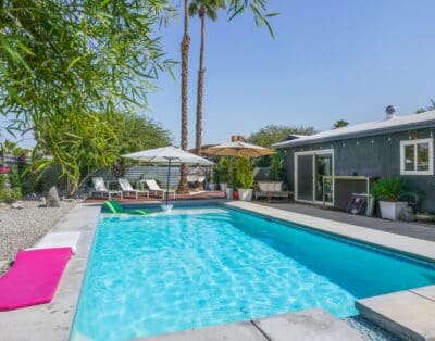 Rent Villa Grey Aragonite Palm Springs