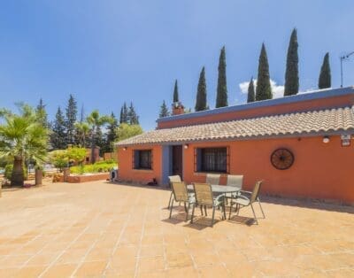 Rent Villa Heliotrope Holy Spain