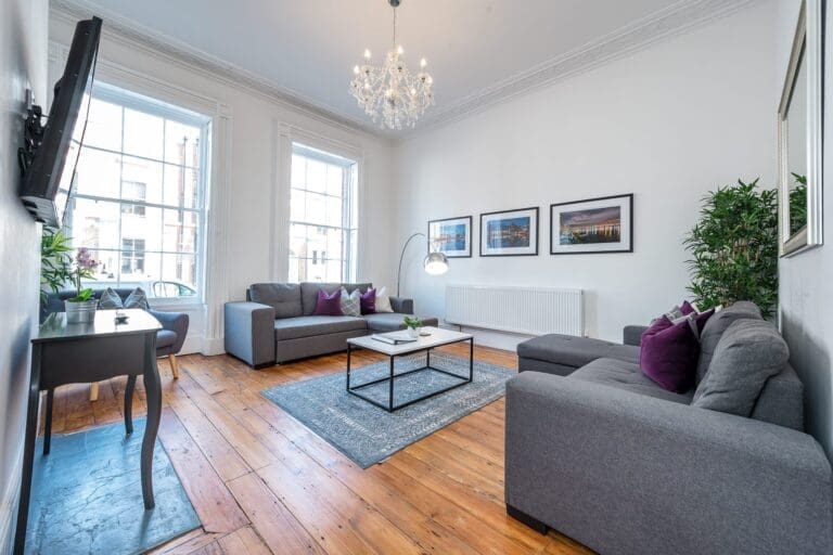 Rent Villa Highly Regarded Well-Built Lancashire