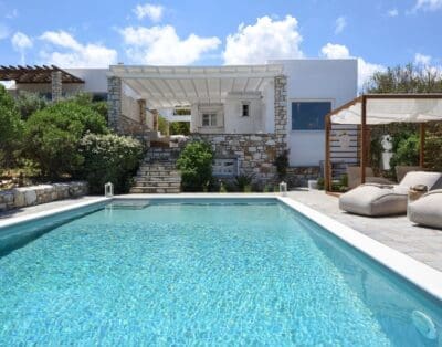 Rent Villa Illuminating Laichi Paros