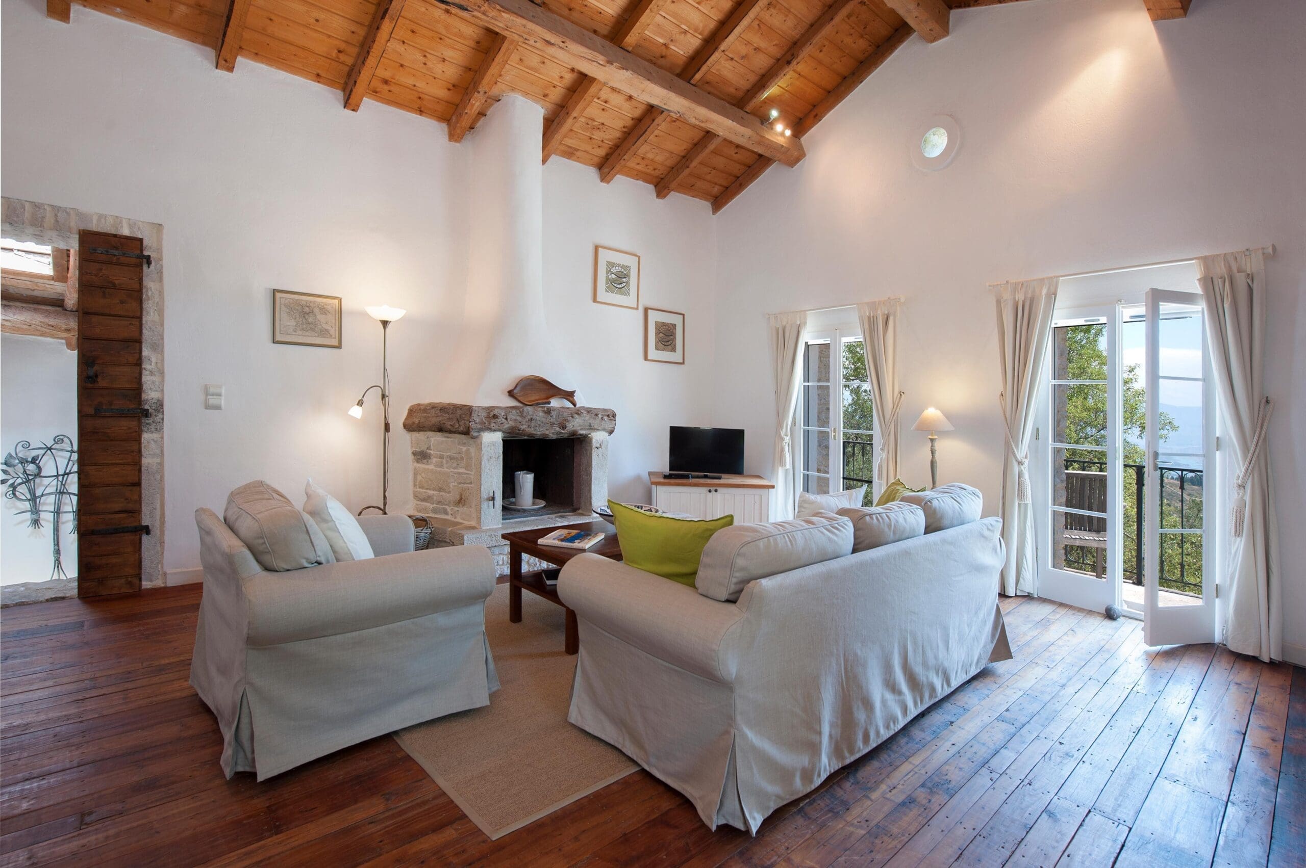 Rent Villa Iris Jatoba Corfu