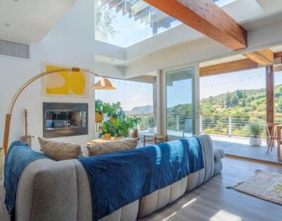 Rent Villa Jade Basswood Topanga