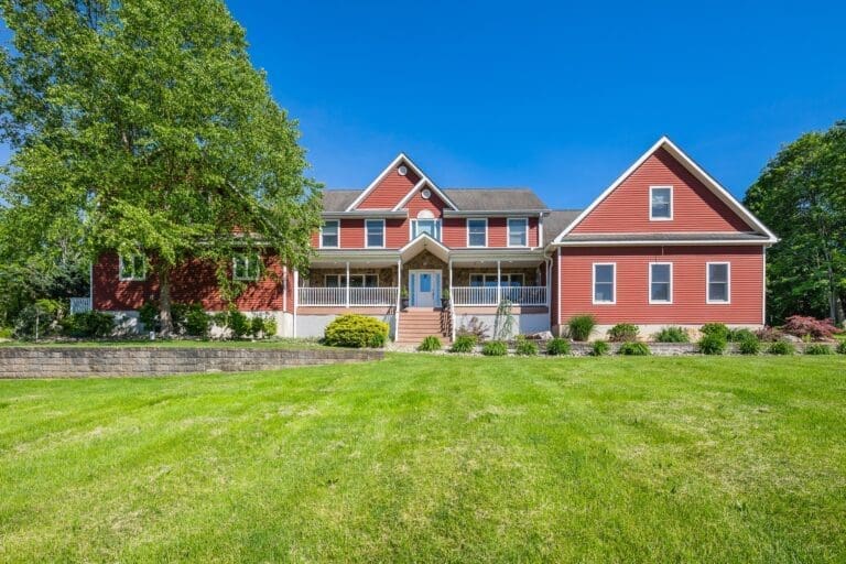 Rent Villa Jessant Diascia New York State