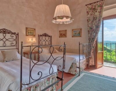 Rent Villa Kelly Basswood Tuscany