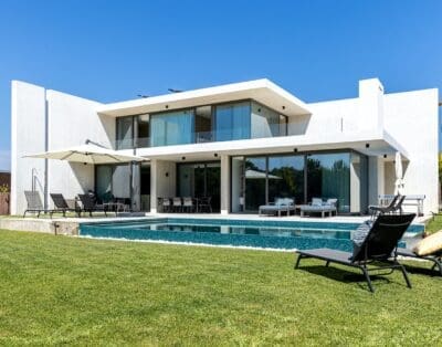 Rent Villa Kobe Ebony Portugal