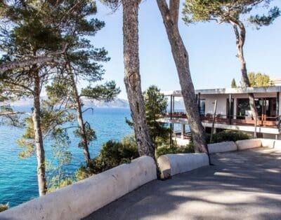 Rent Villa Lapis Painted Mallorca