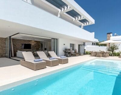 Rent Villa Liberty Comet Spain