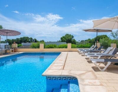 Rent Villa Light Acacia Spain