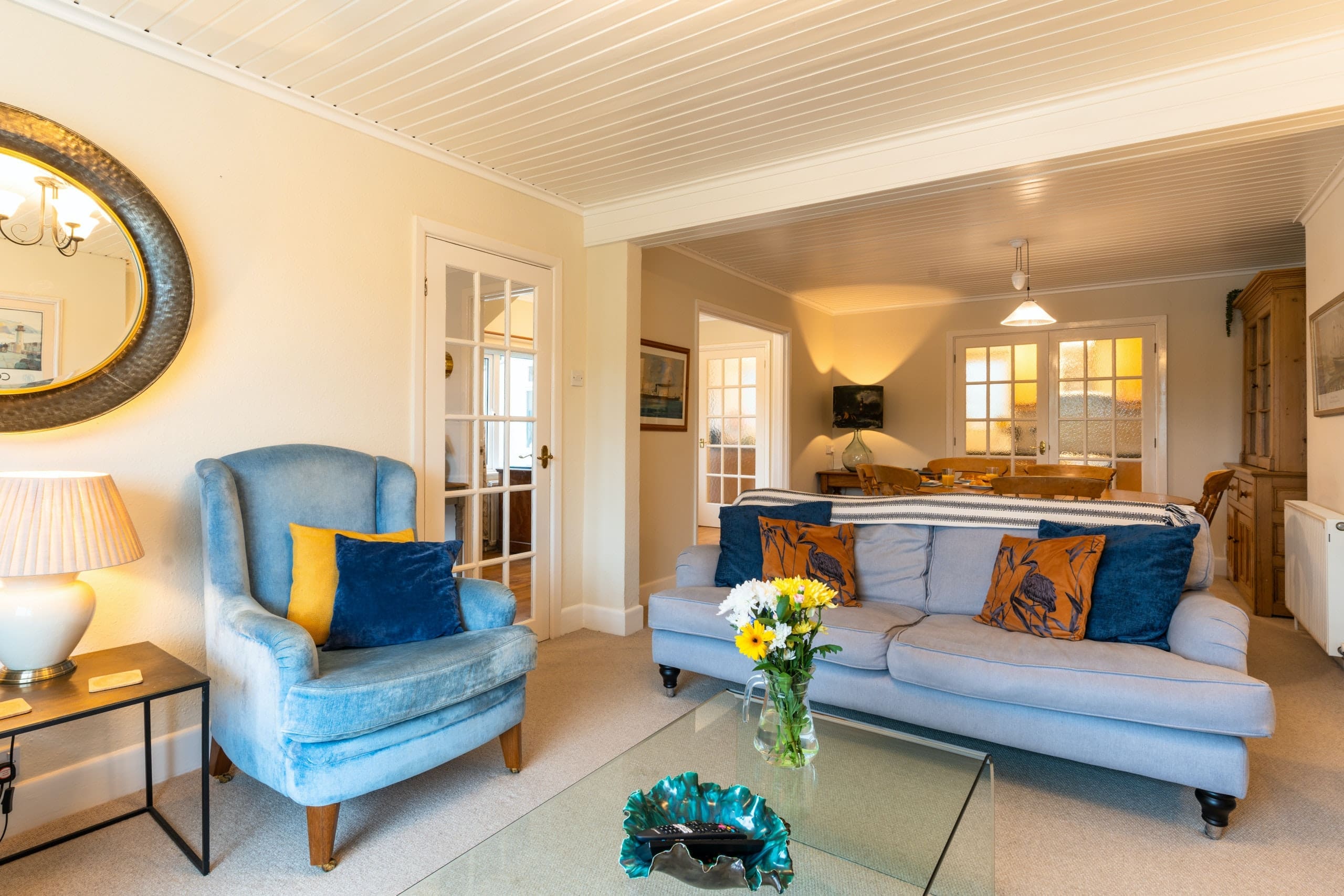 Rent Villa Light Safflower Cornwall