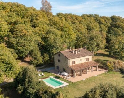 Rent Villa Lilac Hop-Hornbeam Tuscany