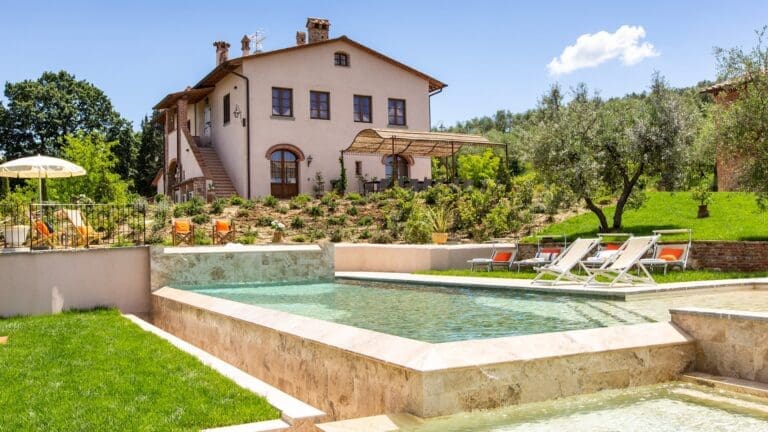 Rent Villa Maize Marble Tuscany