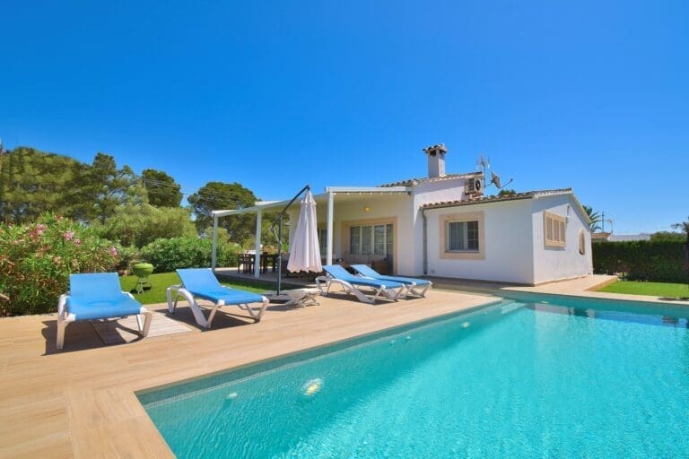 Rent Villa Mettlesome Windmill Balearic Islands