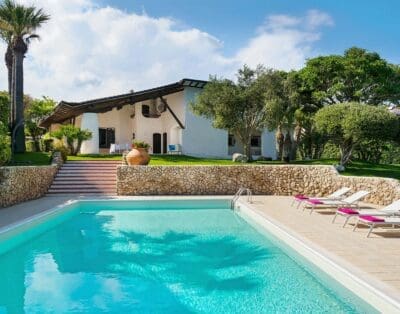 Rent Villa Mexican Copperwood Val di Noto