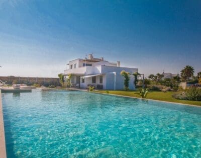 Rent Villa Middle Liquid Puglia