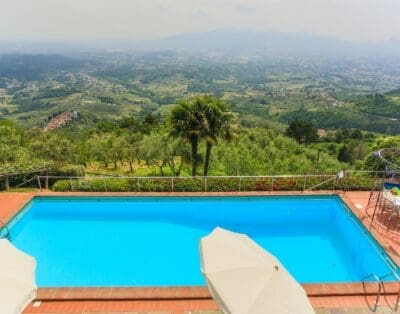 Rent Villa Midnight Arrow Tuscany