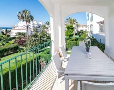 Rent Villa Ming Sunflower Spain