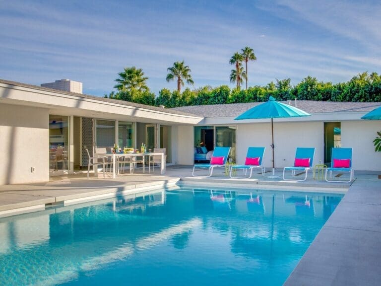 Rent Villa Mist Pommelo Palm Springs