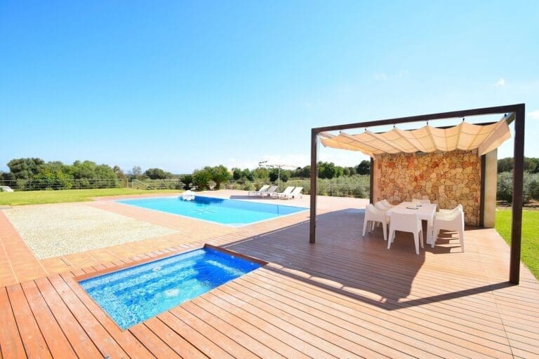 Rent Villa Monte Spanking Balearic Islands