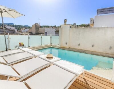 Rent Villa Motivating Dynamic Balearic Islands