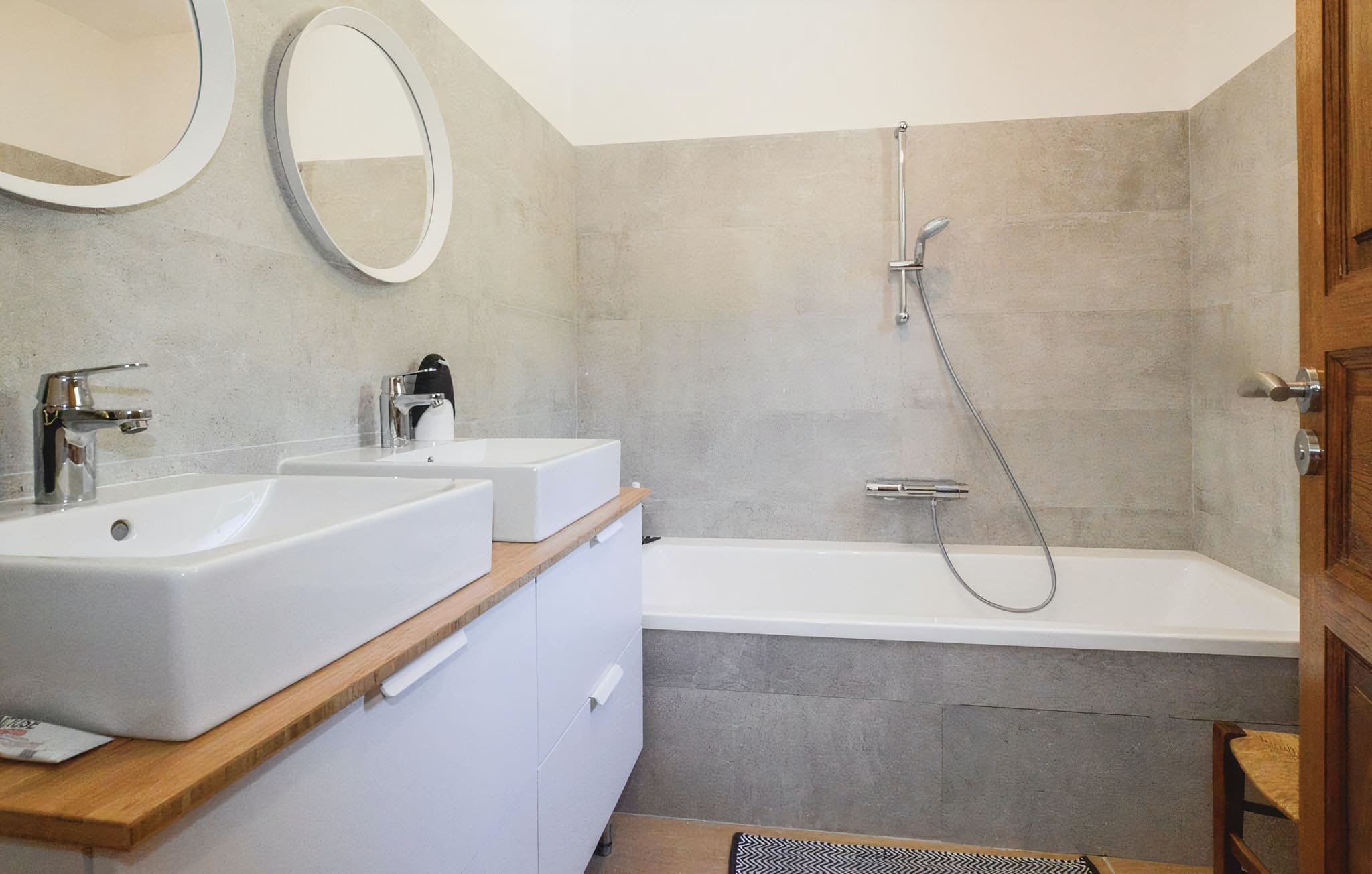 Rent Villa Mulberry Eucalyptus Corsica