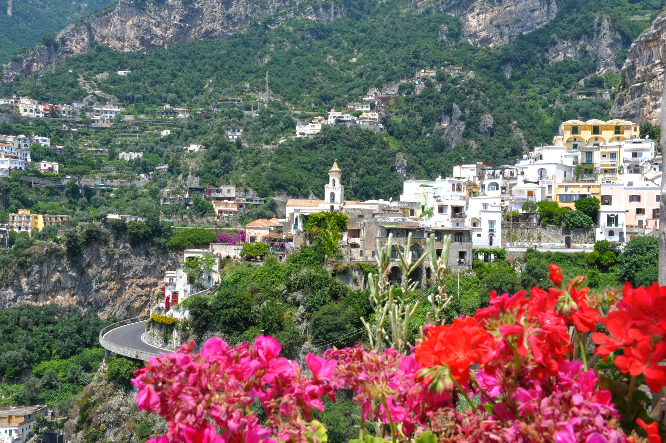Rent Villa Nearby Coriander Italy