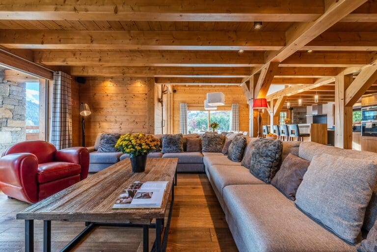 Rent Villa Nickel Camellia France