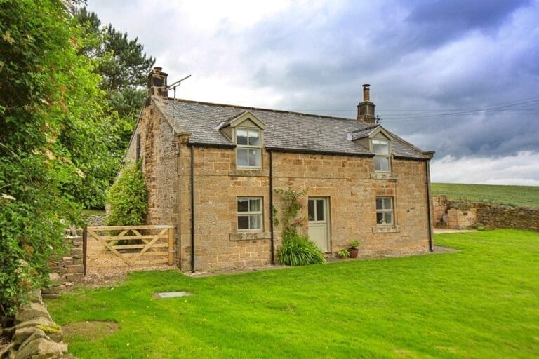 Rent Villa Onyx Dragons Northumberland