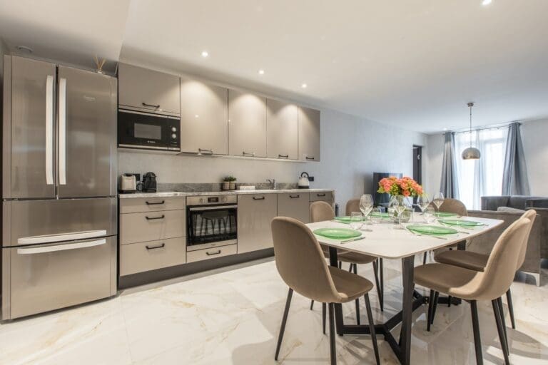 Rent Villa Orange Orchid France