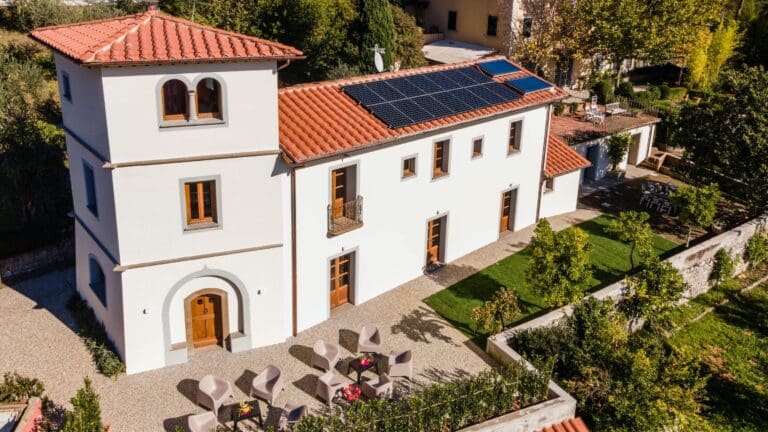 Rent Villa Orange-Yellow Butter Tuscany