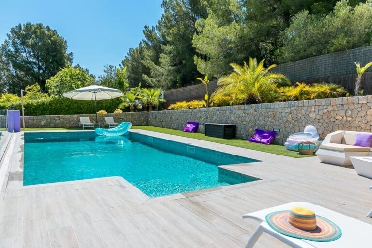 Rent Villa Paolo Rover Balearic Islands