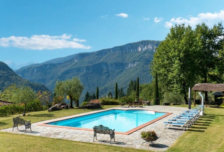 Rent Villa Patient More Italy